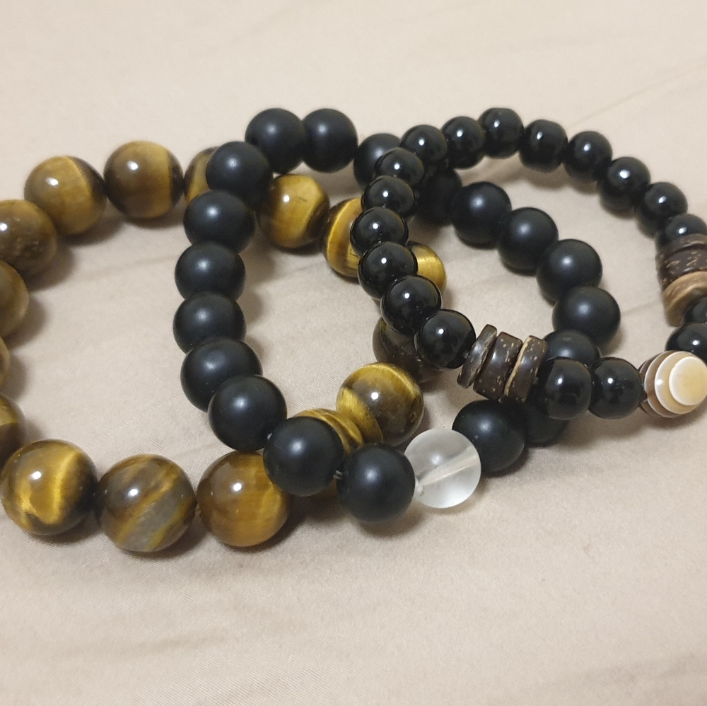 Bracelets (Tiger Eye / Two Others)